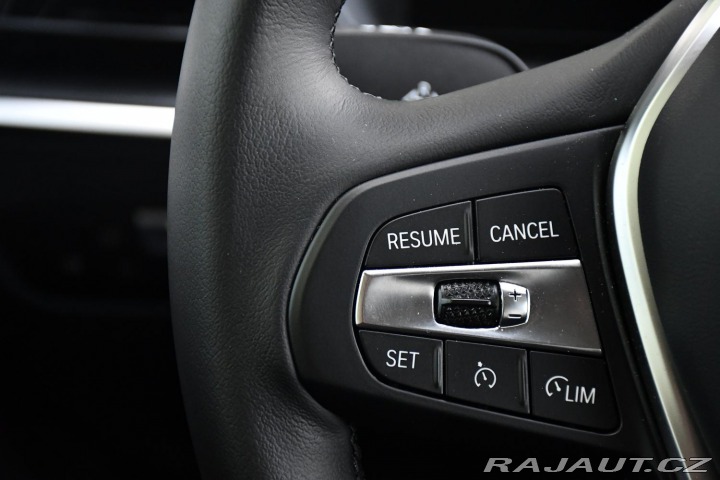 BMW i4 eDrive35 3L-ZÁRUKA  9tis. 2023