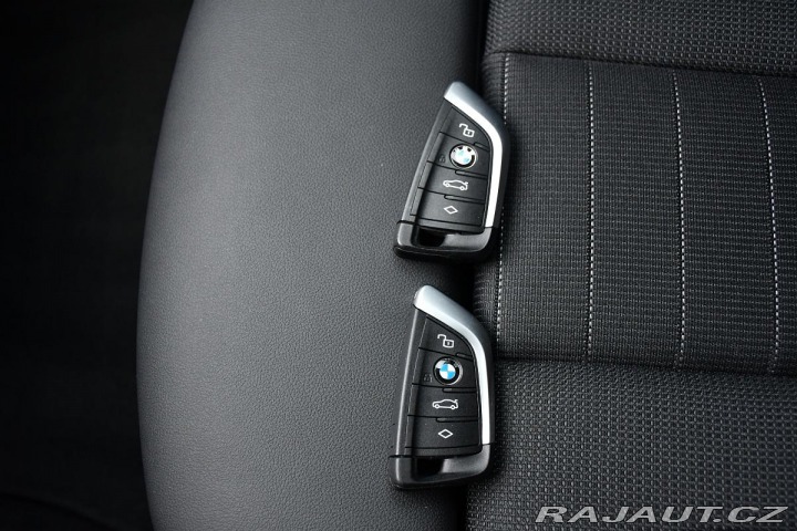 BMW i4 eDrive35 3L-ZÁRUKA  9tis. 2023