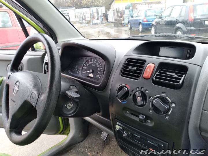 Opel Agila 1.0 12V GL ČR 2000