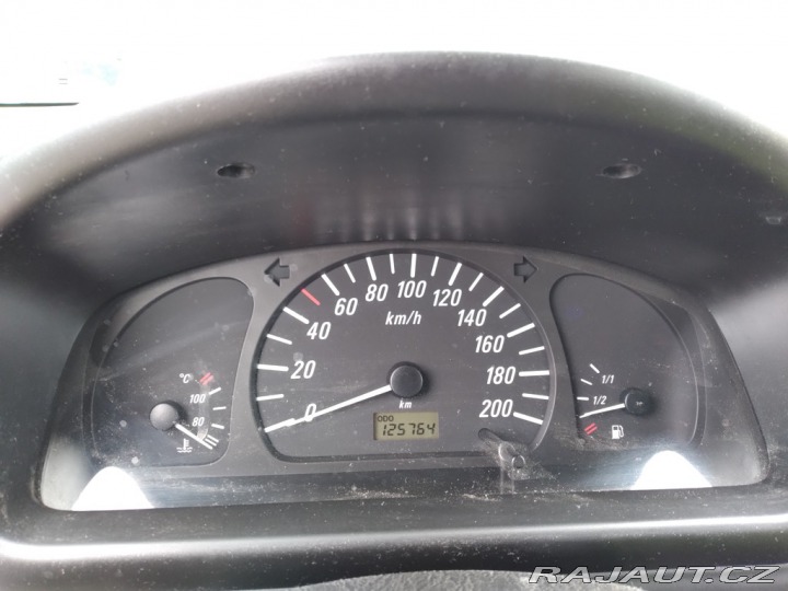 Opel Agila 1.0 12V GL ČR 2000