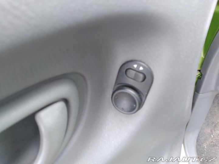 Opel Agila 1.0 12V GL ČR 2000