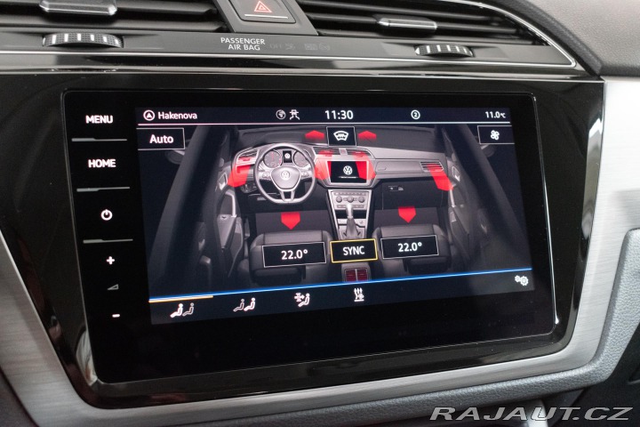 Volkswagen Touran 2.0 TDI WEBASTO*7.MÍST*ČR 2023