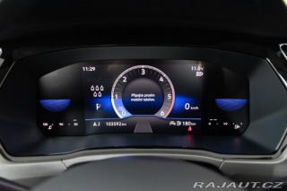 Volkswagen Touran 2.0 TDI WEBASTO*7.MÍST*ČR 2023