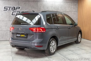 Volkswagen Touran 2.0 TDI WEBASTO*7.MÍST*ČR 2023