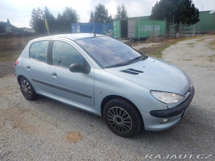 Peugeot 206 1.4 i 55 kw 2002