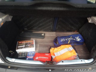 Peugeot 206 1.4 i 55 kw 2002