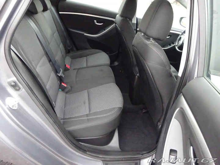 Hyundai i30 1.4i 73kW REZERVACE 2013