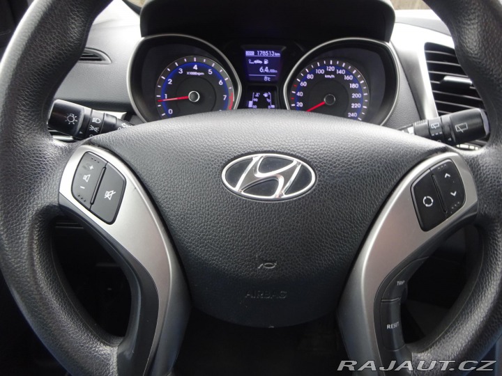 Hyundai i30 1.4i 73kW REZERVACE 2013