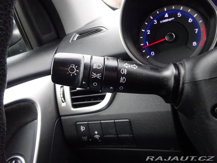 Hyundai i30 1.4i 73kW REZERVACE 2013