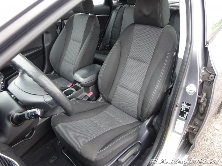 Hyundai i30 1.4i 73kW REZERVACE 2013