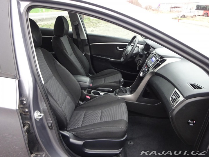 Hyundai i30 1.4i 73kW REZERVACE 2013