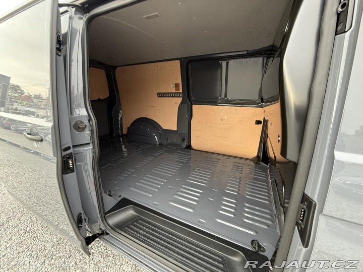 Volkswagen Transporter 2,0TDI 110kW T6 Automat 2022
