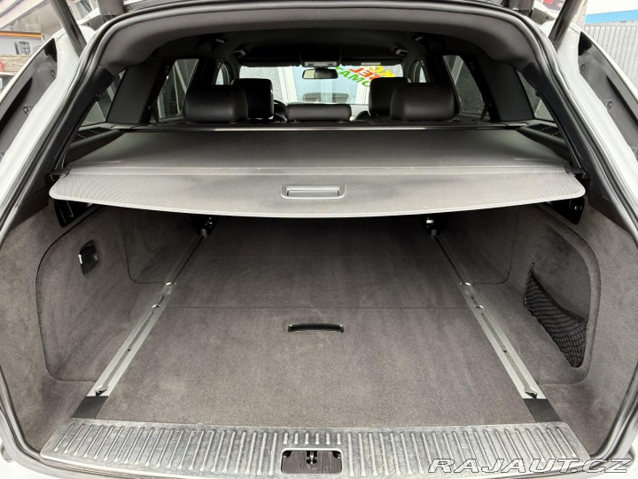 Jaguar XF 3,0 V6 Sportbrake REZERVA 2015