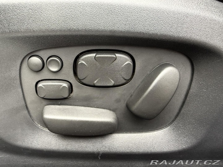 Jaguar XF 3,0 V6 Sportbrake REZERVA 2015