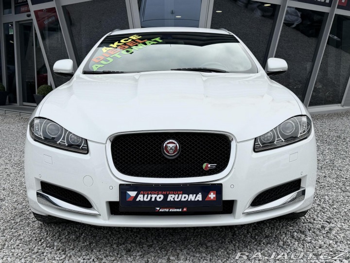 Jaguar XF 3,0 V6 Sportbrake REZERVA 2015