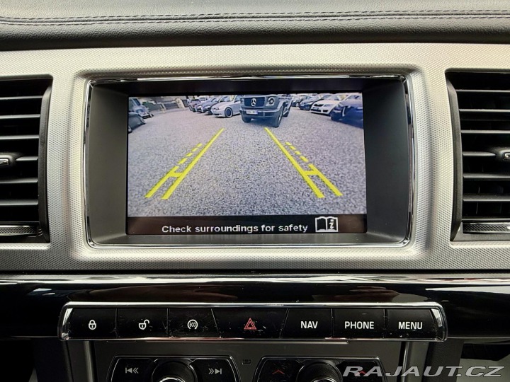 Jaguar XF 3,0 V6 Sportbrake REZERVA 2015