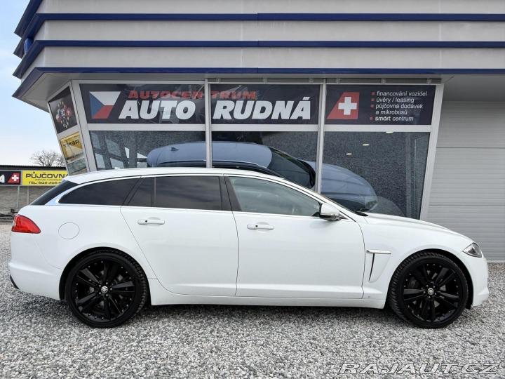 Jaguar XF 3,0 V6 Sportbrake REZERVA 2015