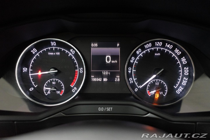 Škoda Superb 2.0 TDI 140kW*REZERVACE* 2016