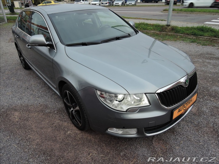 Škoda Superb 2,0 TDi 125kW ČR Elegance 2009