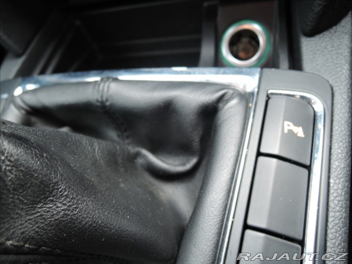 Škoda Superb 2,0 TDi 125kW ČR Elegance 2009