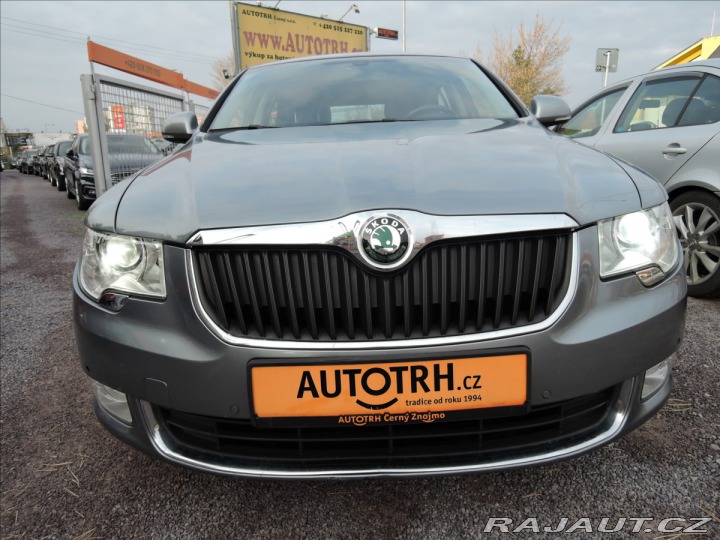 Škoda Superb 2,0 TDi 125kW ČR Elegance 2009