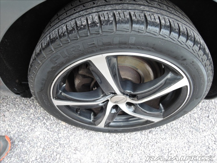 Škoda Superb 2,0 TDi 125kW ČR Elegance 2009