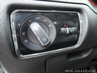 Škoda Superb 2,0 TDi 125kW ČR Elegance 2009