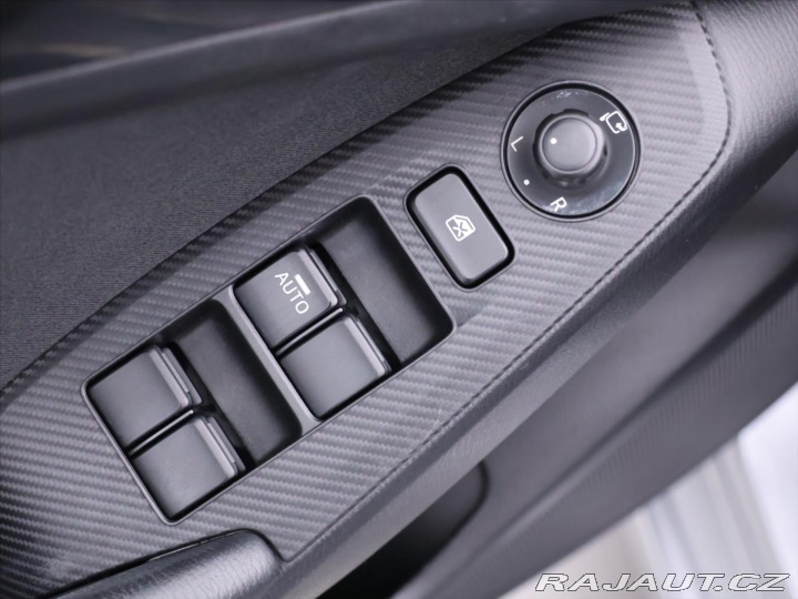 Mazda 3 2,0 Skyactiv-G 88kW Aut. 2014