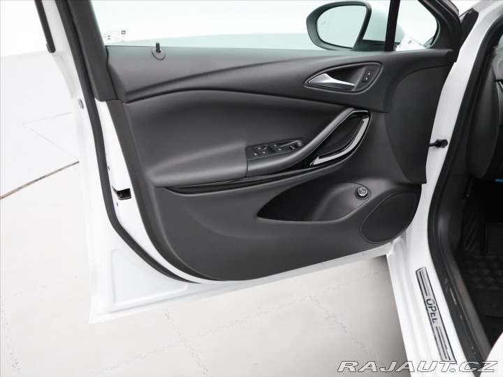 Opel Astra 1,5 CDTi 90kW Aut. Kůže C 2020