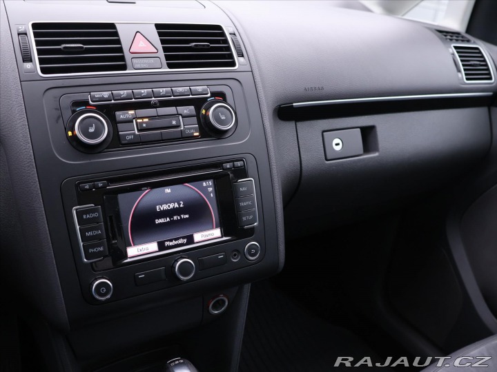 Volkswagen Touran 2,0 TDI 125kW DSG Highlin 2011