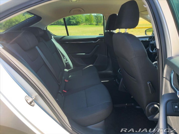 Škoda Octavia 1,6 TDI DSG CZ Style LED 2018