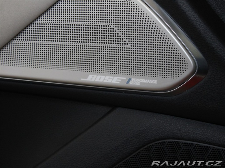 Infiniti Q60 3,0 V6TT 405koní AWD S Pr 2018