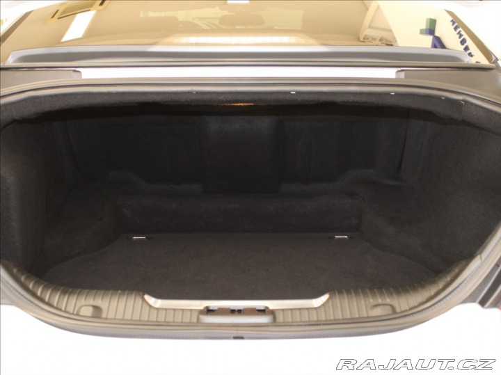 Jaguar XJ 3,0 30d R-Sport 91tkm. Zá 2017