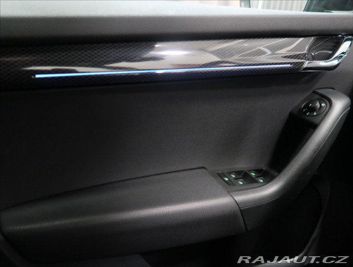 Škoda Octavia 2,0 TSI RS DSG 1 MAJ ČR 2 2017