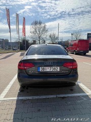 Audi A4 2,0 B8 2010 rok 2010