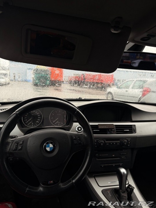 BMW 3 3,0   e90 330i 2007