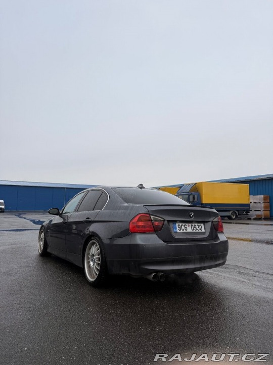BMW 3 3,0   e90 330i 2007