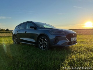 Ford Focus 1,0 Active X 2023 1.maj 2023