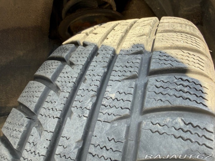 Suzuki Swift 1,3 1800