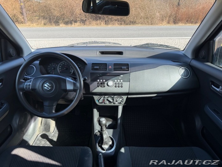 Suzuki Swift 1,3 1800