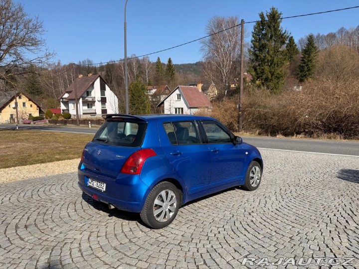 Suzuki Swift 1,3 1800
