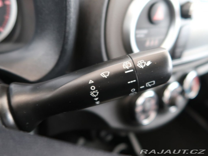 Toyota Yaris 1.33VVT-i,CZ,Active,Manuá 2012