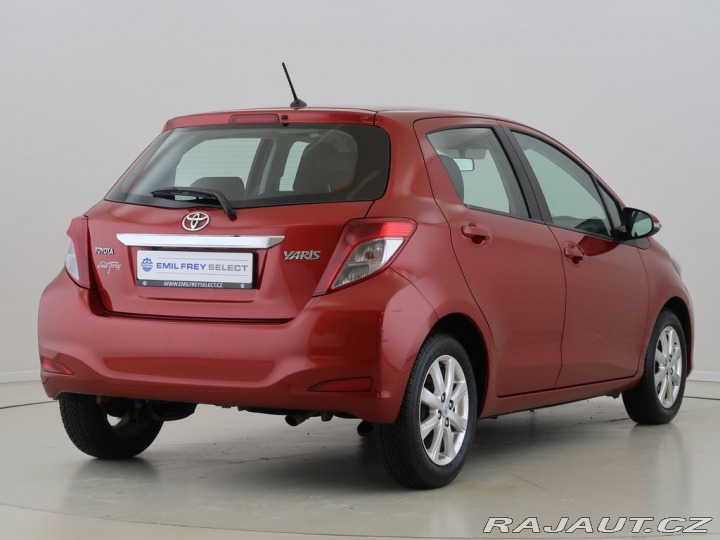 Toyota Yaris 1.33DualVVT-i,CZ,ActiveDe 2012