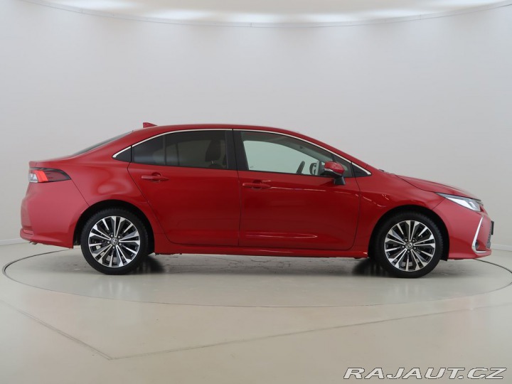 Toyota Corolla 1.8Hybrid,1Maj,CZ,DPH,Sty 2024