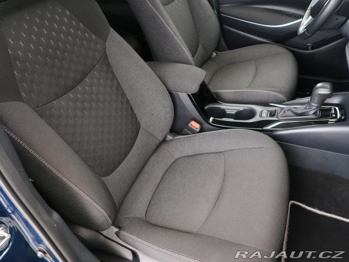 Toyota Corolla 1.8Hybrid,1Maj,CZ,DPH,Sty 2023