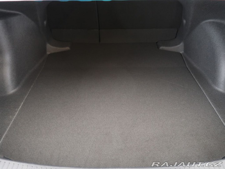 Toyota Corolla 1.8Hybrid,1Maj,CZ,DPH,Sty 2025