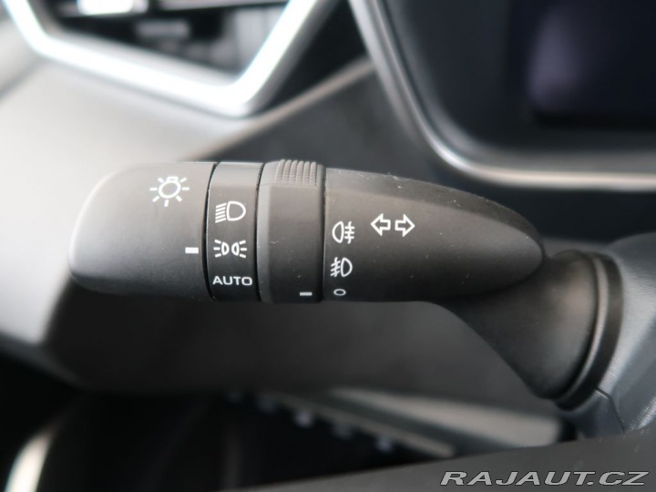 Toyota Corolla 1.8Hybrid,1Maj,CZ,DPH,Sty 2025