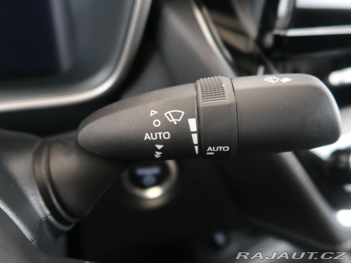 Toyota Corolla 1.8Hybrid,1Maj,CZ,DPH,Sty 2025