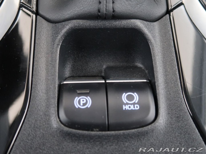 Toyota Corolla 2.0Hybrid,CZ,DPH,ComfortT 2022