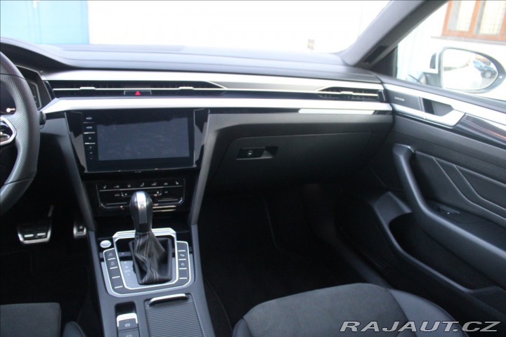 Volkswagen Arteon 2,0 TDi 147kW R-Line+ZÁ 2020